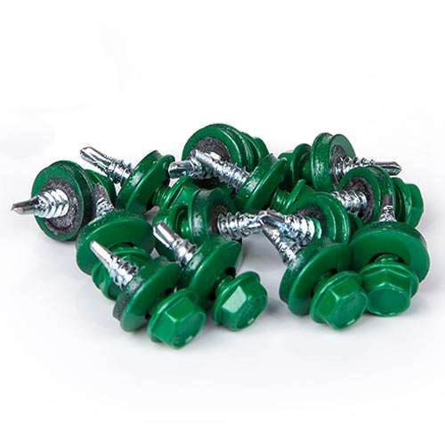 Színhelyes csavar fém alátéthez – fém szerkezetre